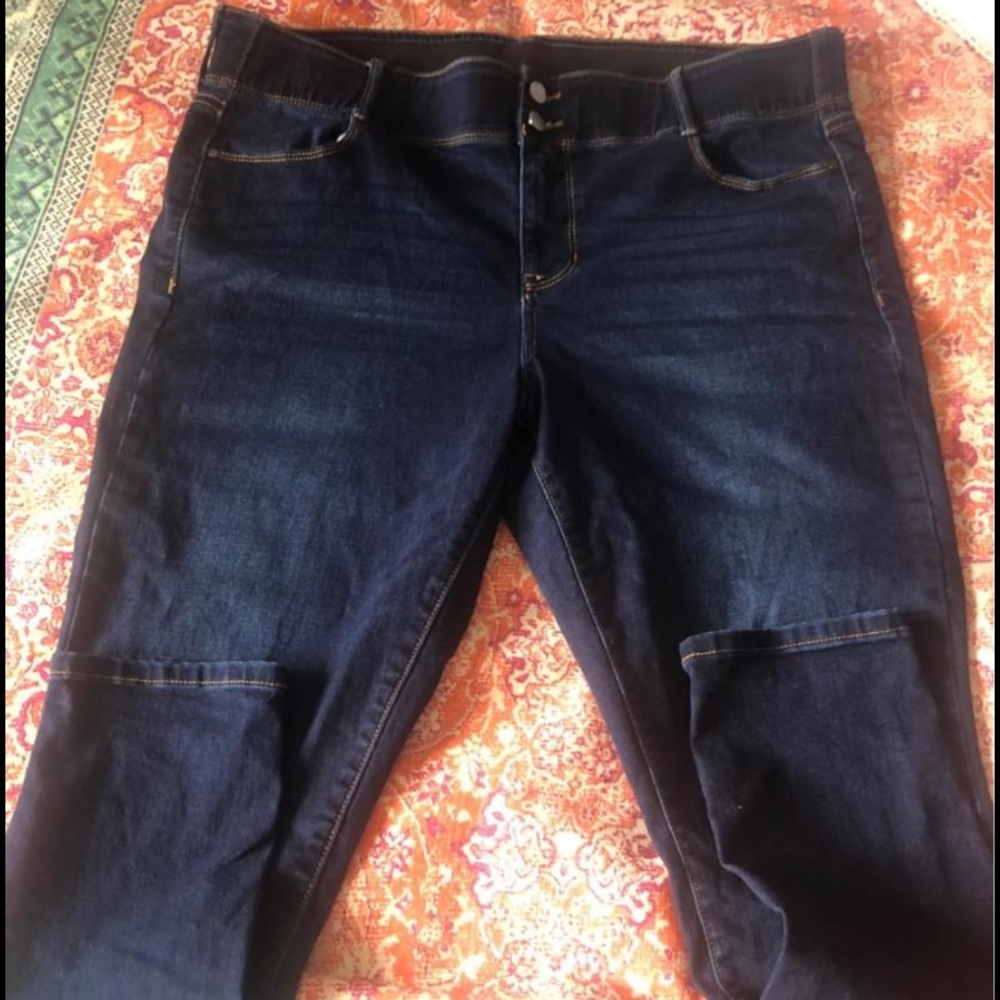 Apt 9 Tummy Control Jeans